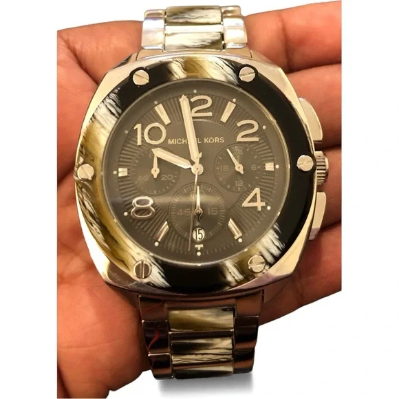 Michael Kors Tribeca Chronograph Zebra Bracelet Watch MK5595 Holiday Gift Ready - Picture 3 of 10